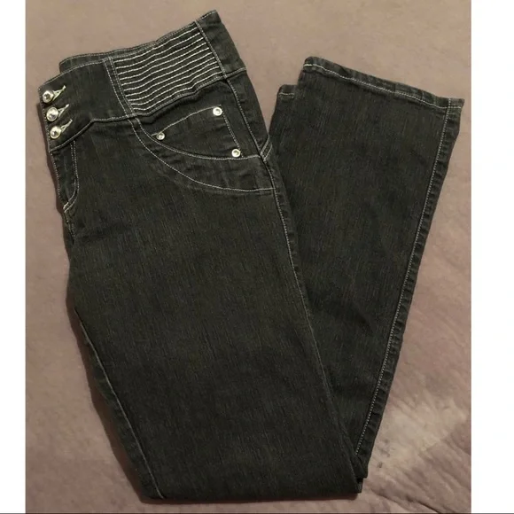 VENUS- Clear Jewel Buttons Jeans - Picture 3 of 9